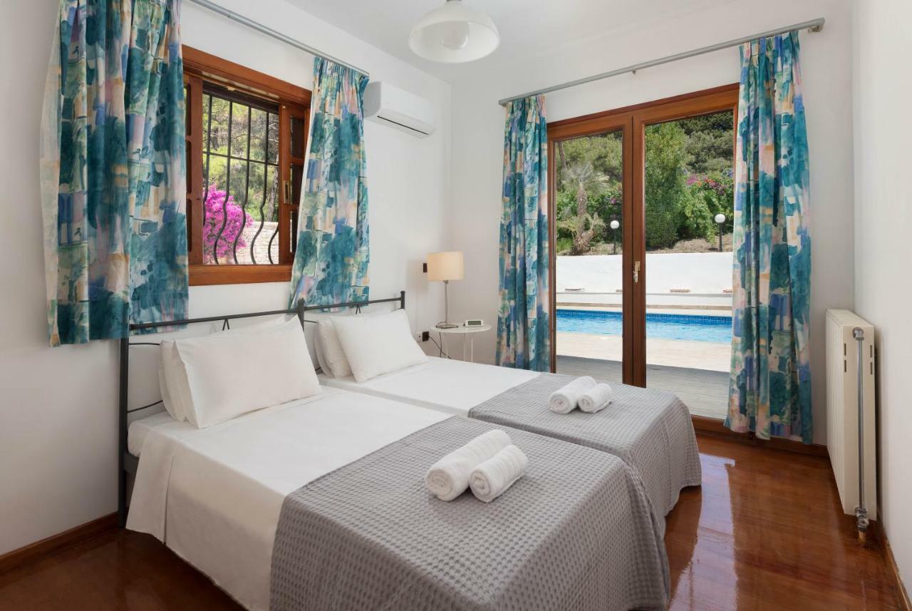 Una Villa Rhodes อิกเซีย ภายนอก รูปภาพ