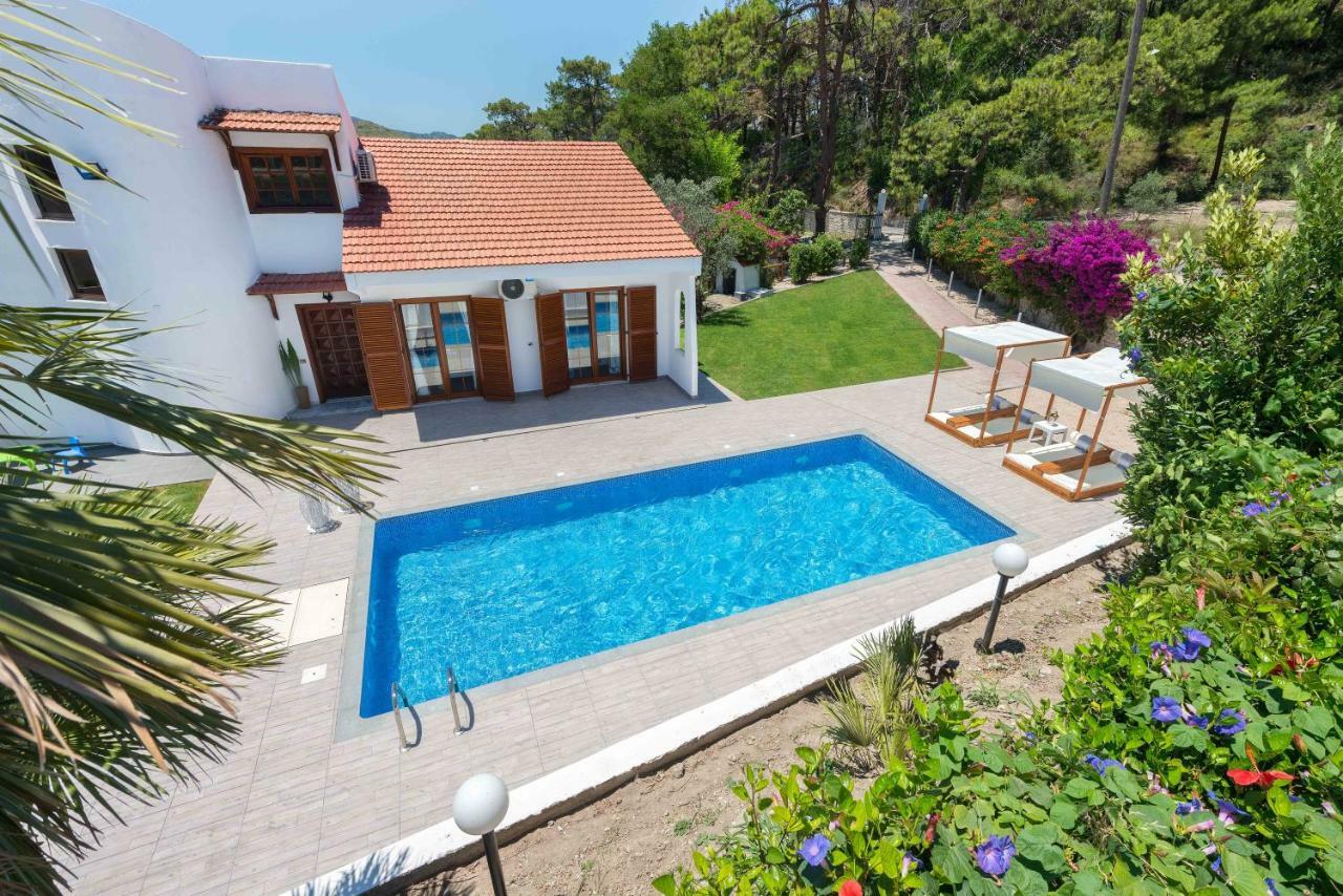 Una Villa Rhodes อิกเซีย ภายนอก รูปภาพ