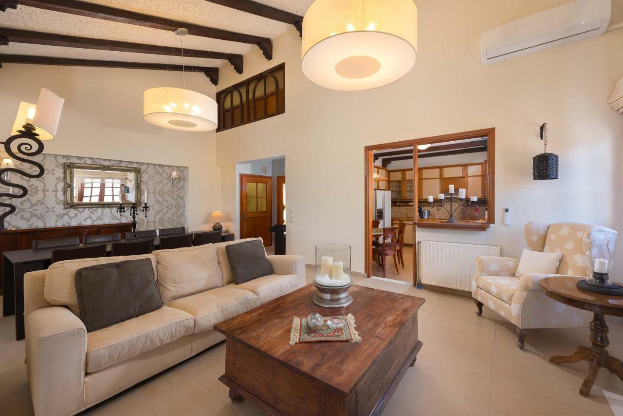 Una Villa Rhodes อิกเซีย ภายนอก รูปภาพ